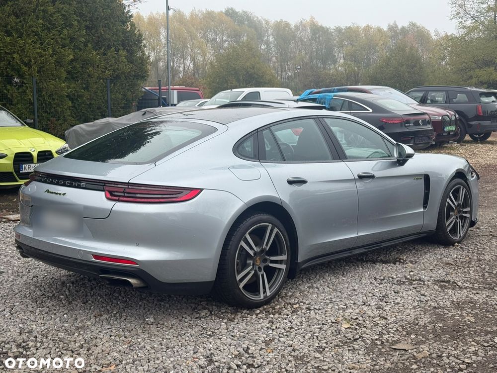 Porsche Panamera 4 Executive - 9