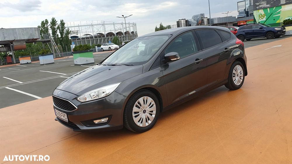 Ford Focus 1.0 EcoBoost Trend Edition - 14