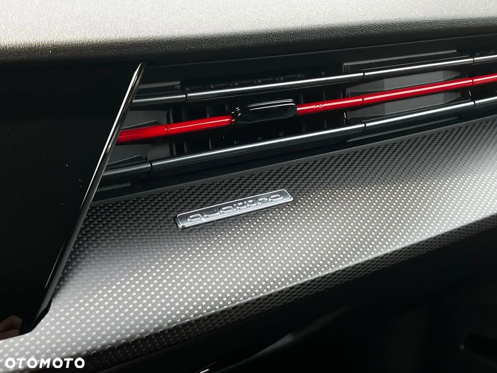 Audi RS3 Sportback TFSI Quattro S tronic - 25