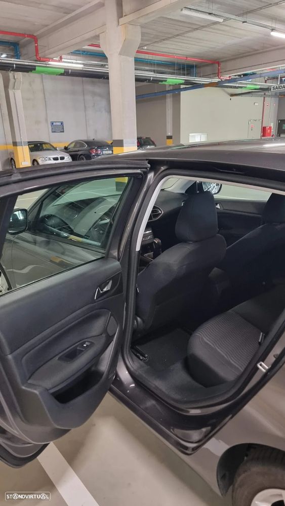 Peugeot 308 PureTech 82 Active - 41