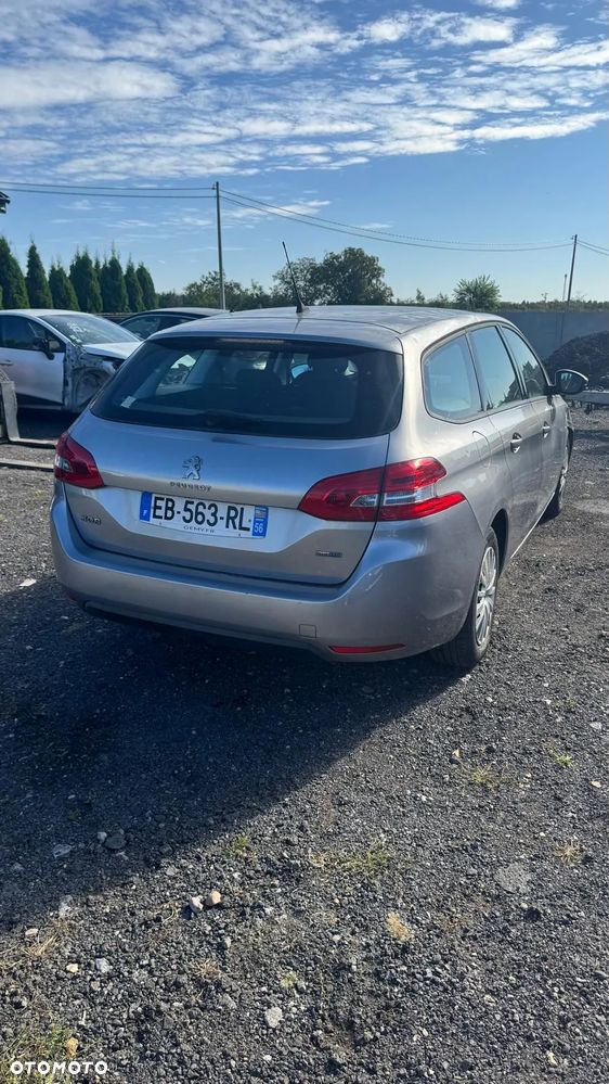 Peugeot 308 BlueHDi FAP 120 Stop&Start Style - 2