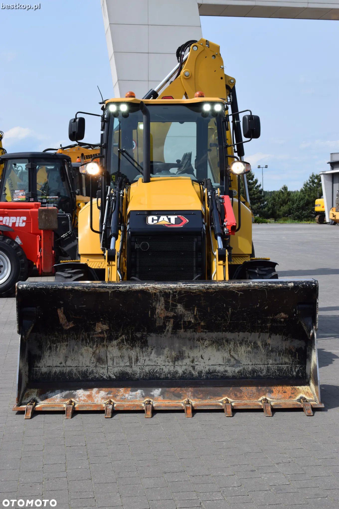 Caterpillar CAT 432 - 17