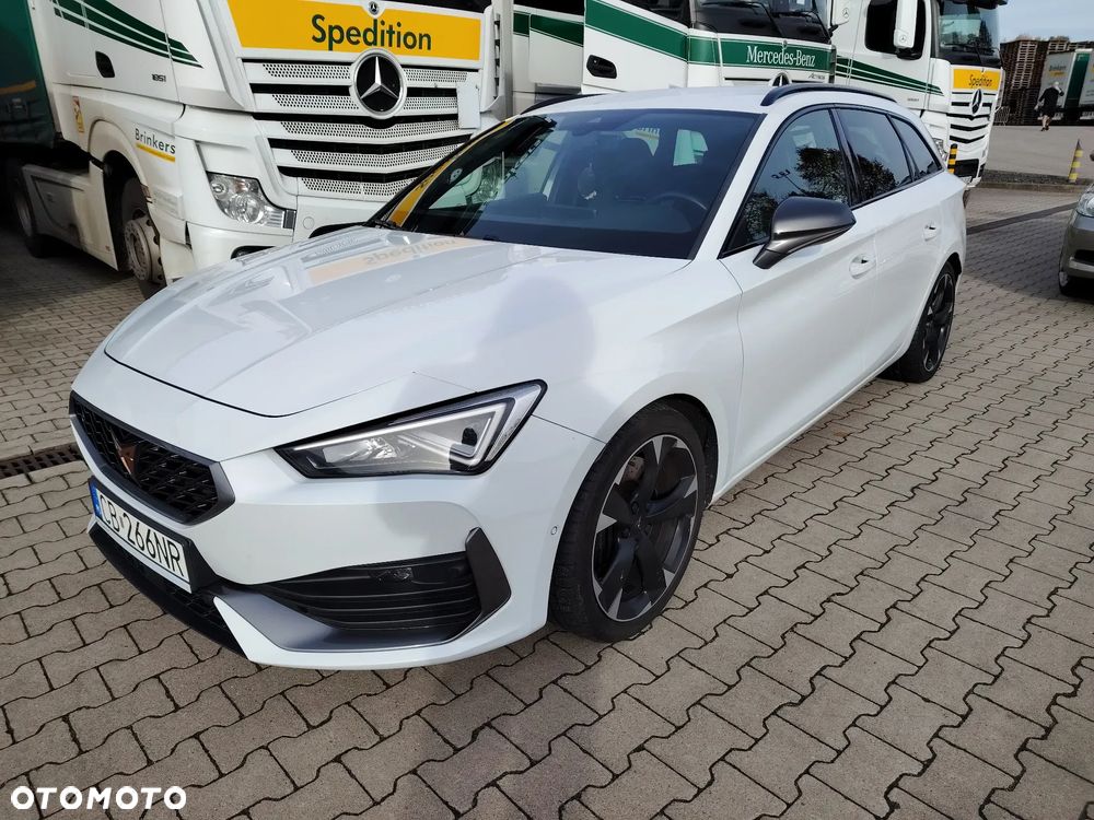 Cupra Leon Sportstourer - 3