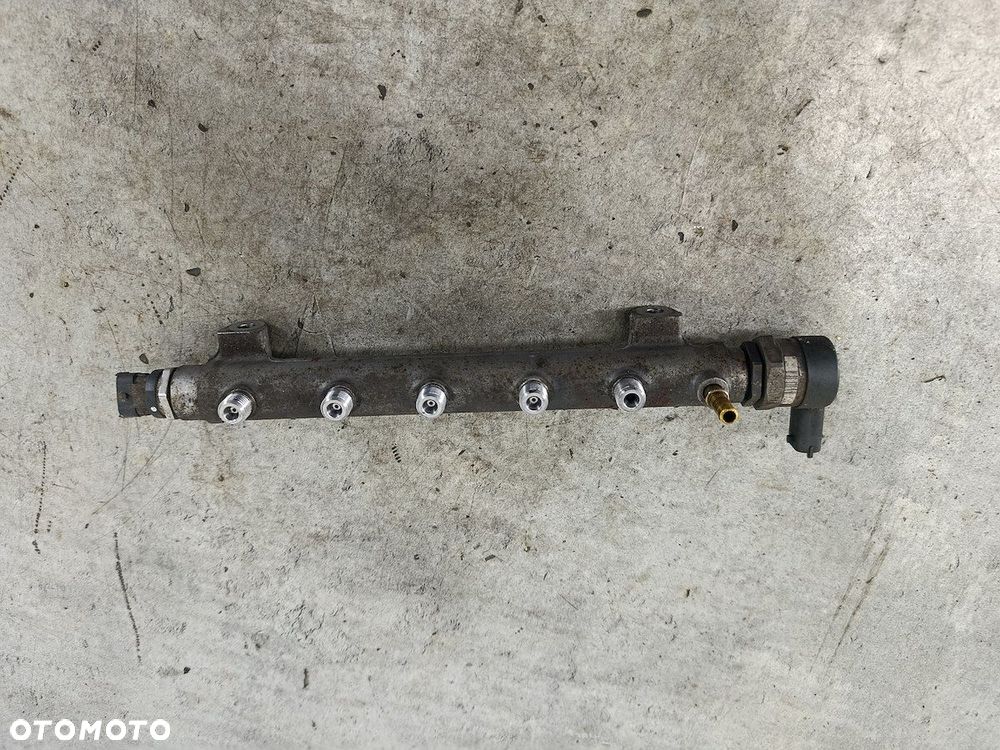 LISTWA WTRYSKOWA DIESEL KIA CEE'D I 31400-27410 0445214140  BOSCH 2.0 CRDI - 5