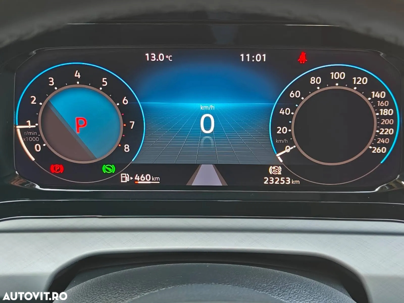 Volkswagen Golf 1.0 eTSI DSG MHEV Life - 10