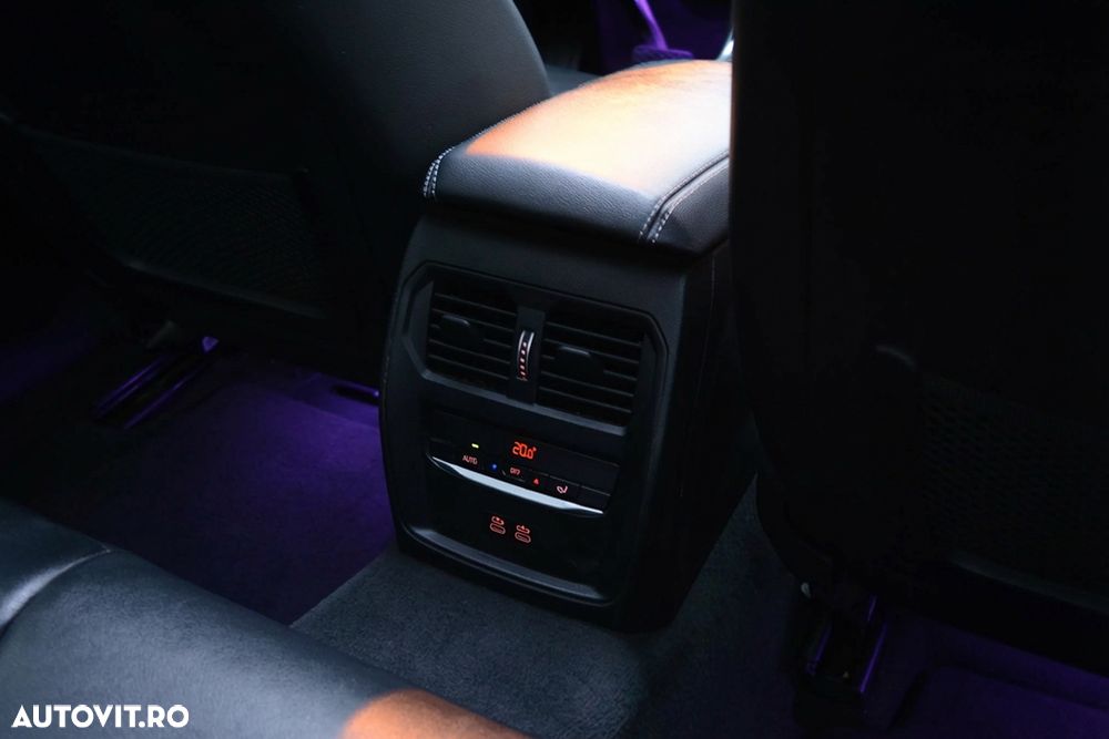 BMW Seria 3 320d xDrive AT Luxury Line - 15