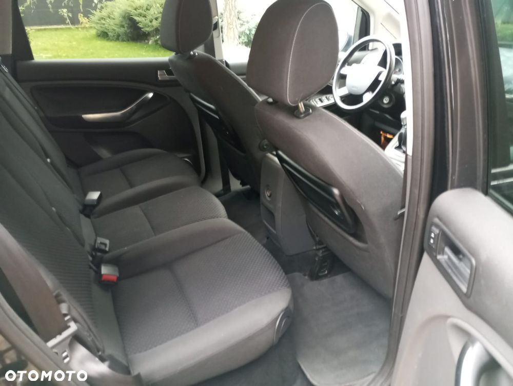 Ford C-MAX - 7