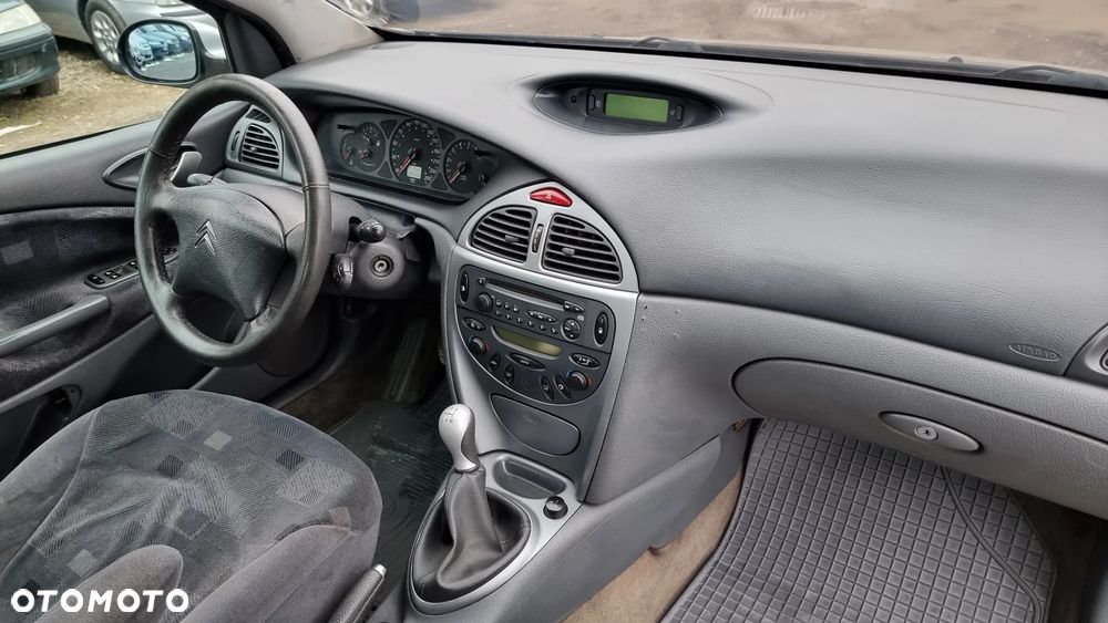 Citroën C5 2.0 HDi Prestige - 11