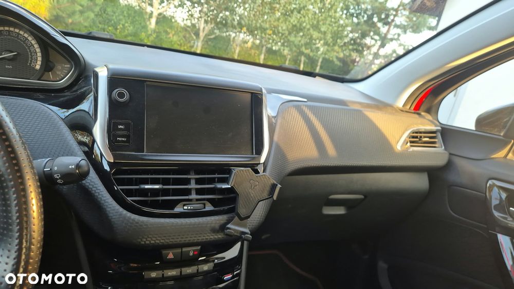 Peugeot 2008 1.2 Pure Tech GPF Allure S&S - 7