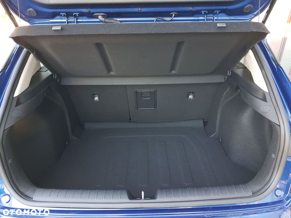 Kia K4 1.6 T-GDI M - 17