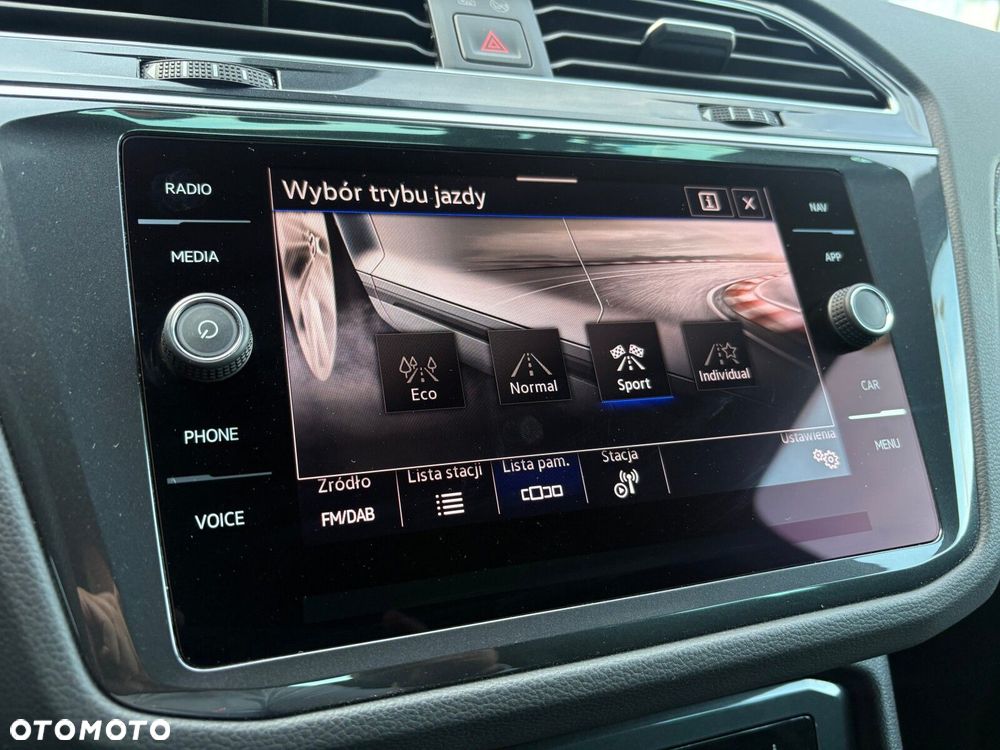 Volkswagen Tiguan 2.0 TSI 4Mot R-Line DSG - 30