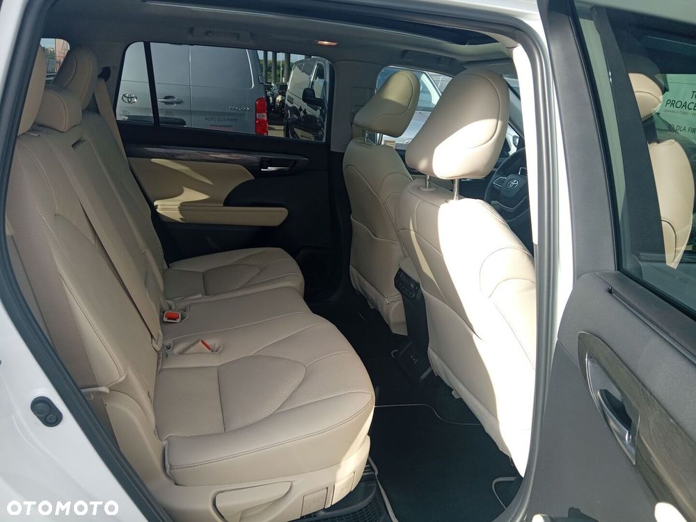 Toyota Highlander 2.5 Hybrid Executive - 11