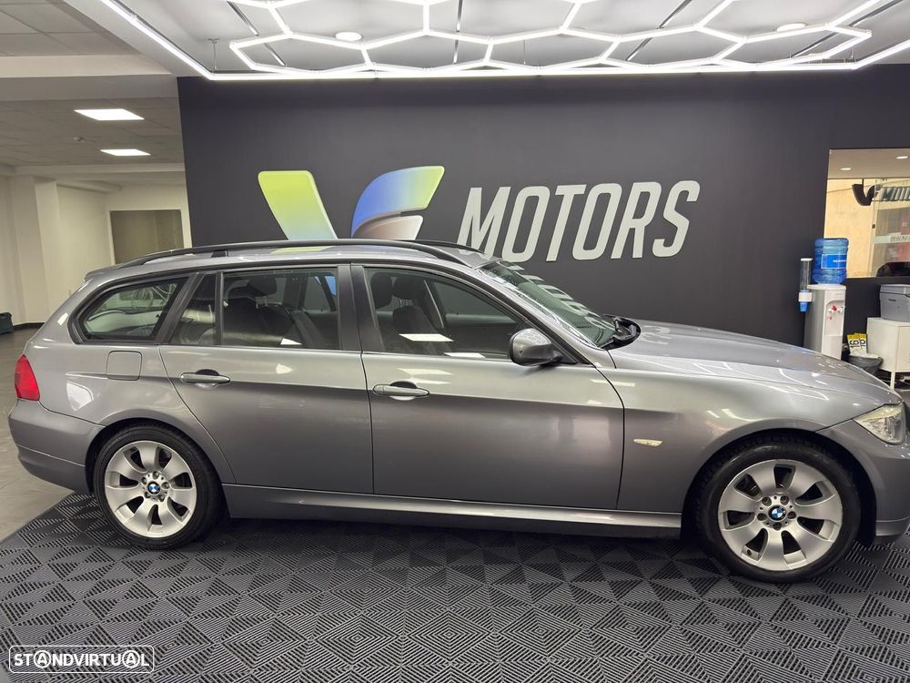 BMW 318 d Navigation Sport - 7