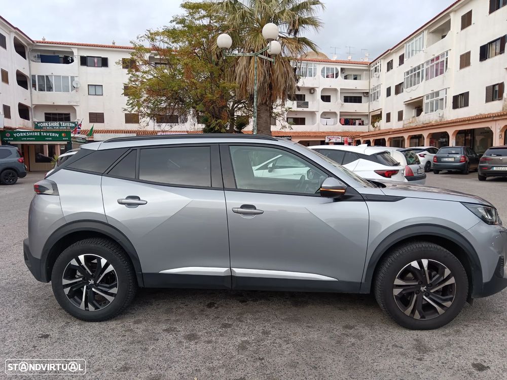 Peugeot 2008 PureTech 130 EAT8 Allure - 2