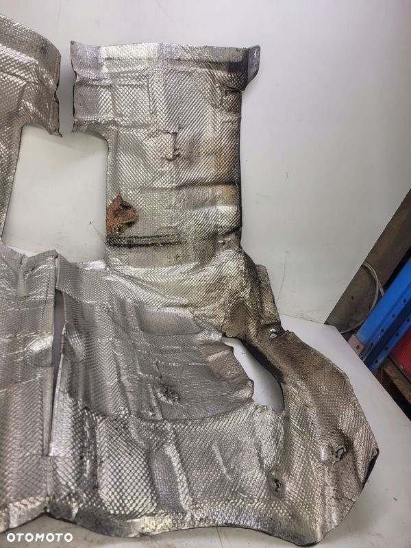 OSŁONA TERMICZNA TUNELU AUDI A4 B8 A5 8K0803979H - 3