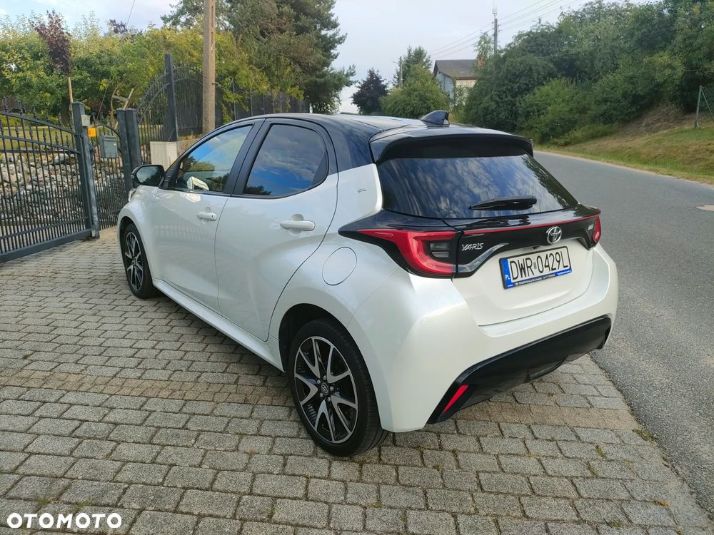 Toyota Yaris 1.5 Selection Style CVT - 12
