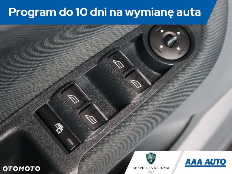 Ford Grand C-MAX - 19