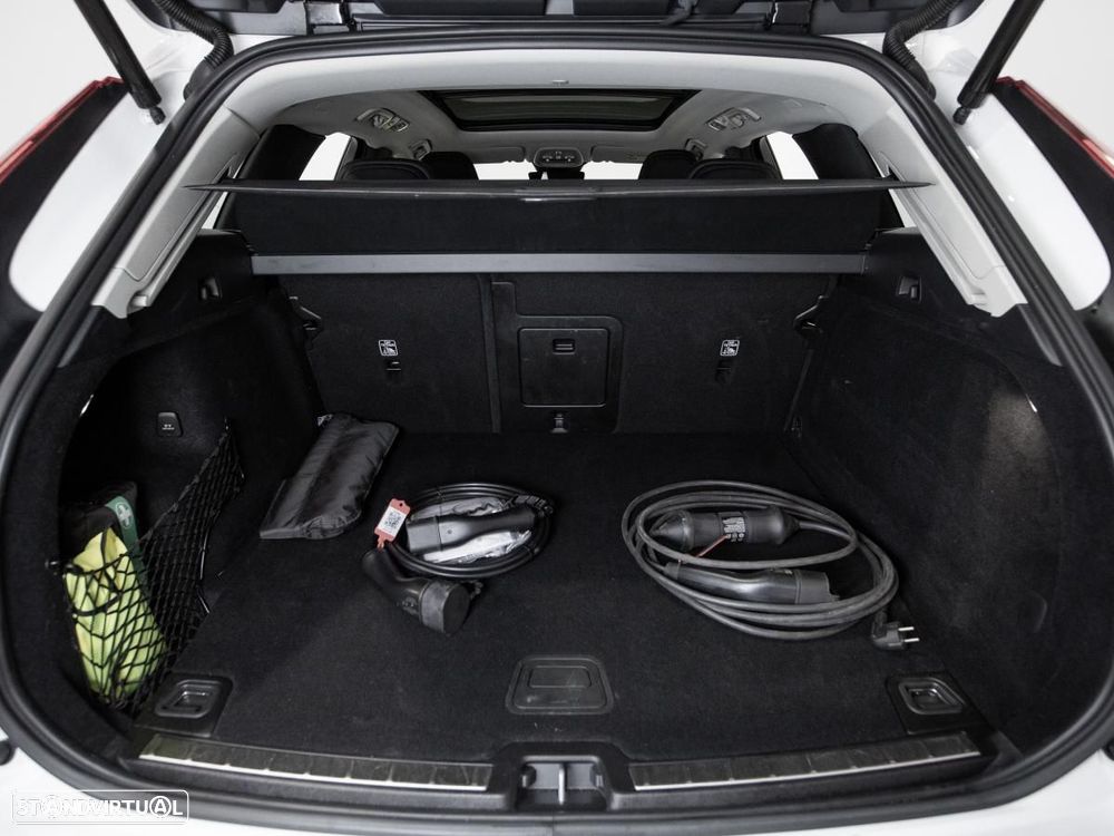 Volvo XC 60 2.0 T6 PHEV Inscription Expression AWD - 14