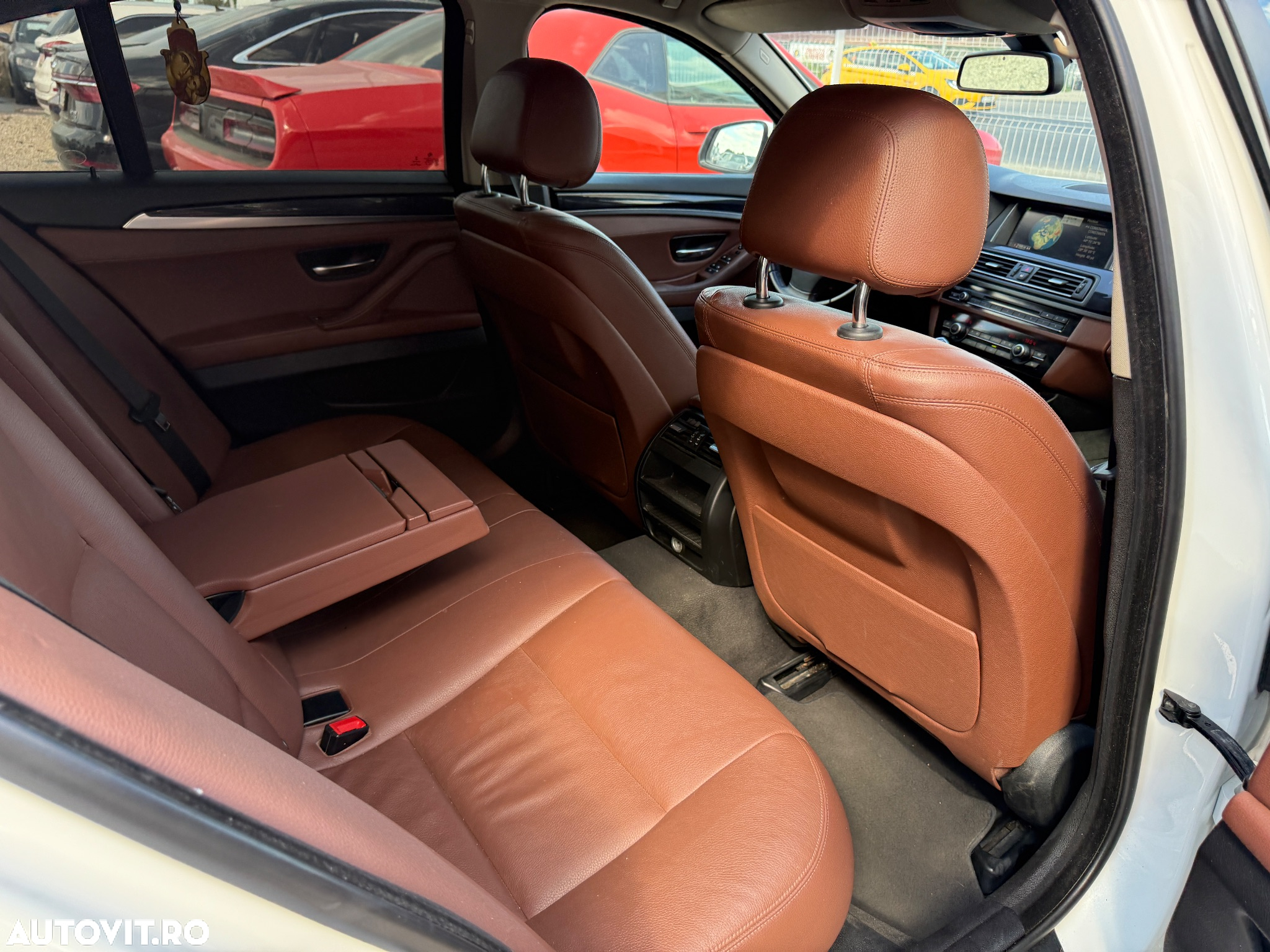 BMW Seria 5 520d xDrive Aut. Luxury Line - 13