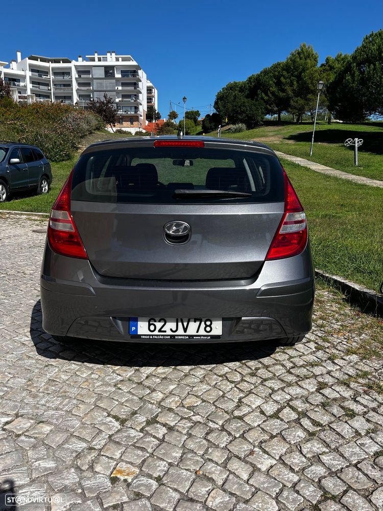 Hyundai i30 1.6 CRDI Blue Comfort CPF - 5