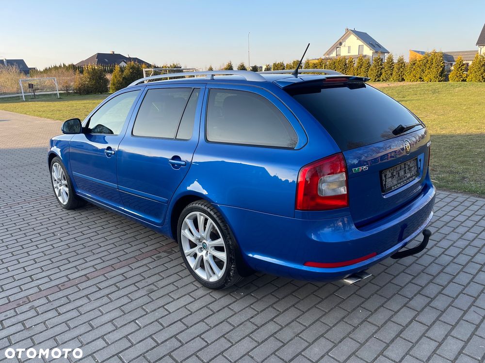 Skoda Octavia 2.0 TDI RS DSG - 3