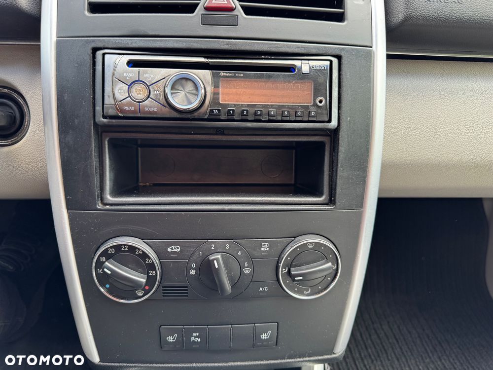 Mercedes-Benz Klasa B 200 Autotronic Special Edition - 15