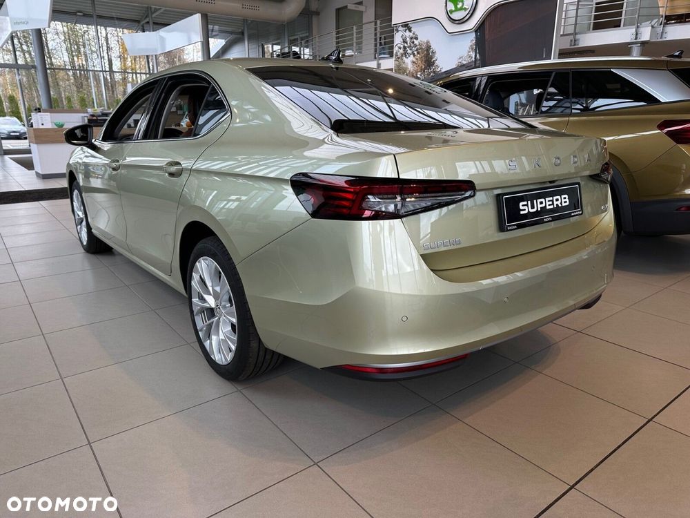 Skoda Superb 2.0 TSI 4x4 L&K DSG - 6