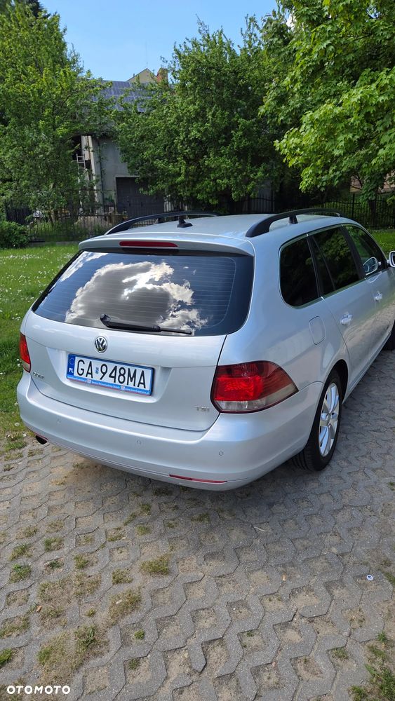 Volkswagen Golf 1.2 TSI Comfortline DSG - 5