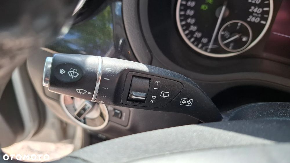 Mercedes-Benz Klasa B 180 CDI - 25