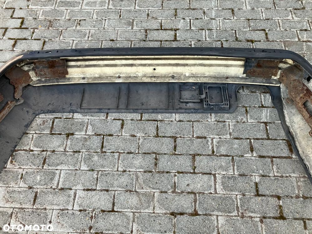 ZDERZAK TYŁ BMW E32 TYLNY LIFT - 12