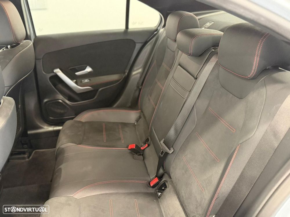 Mercedes-Benz A 200 Limousine - 5