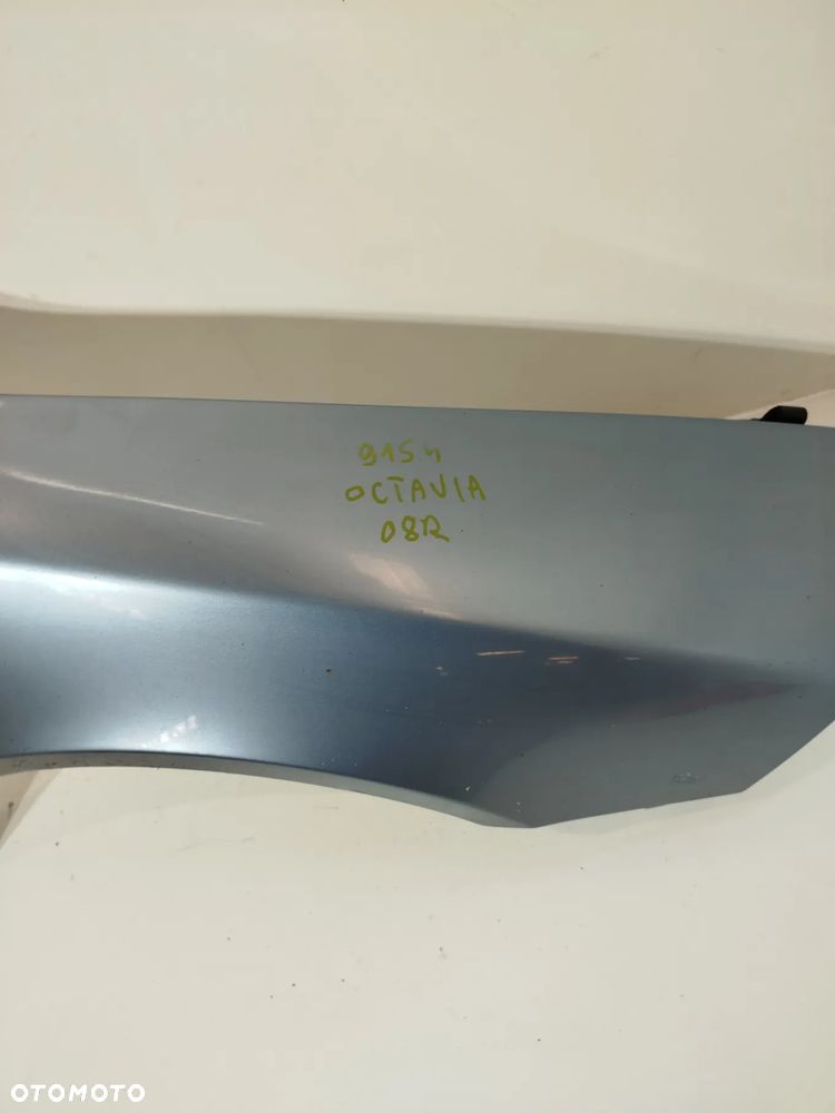 błotnik prawy przedni SKODA OCTAVIA II 04-08 9154 - 2