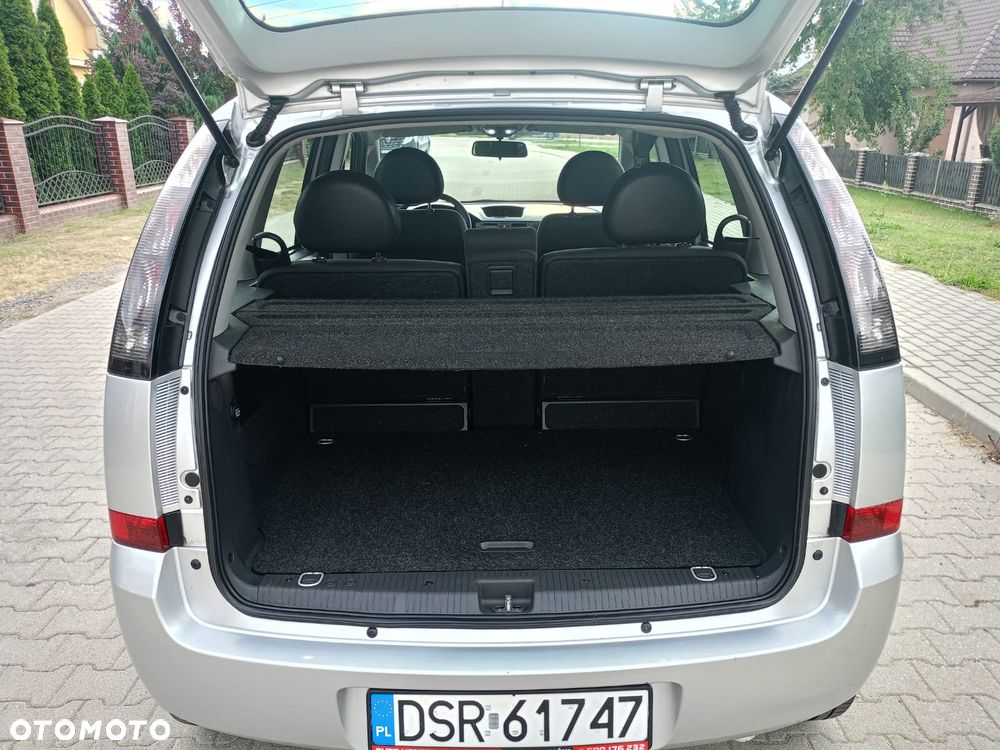 Opel Meriva - 12