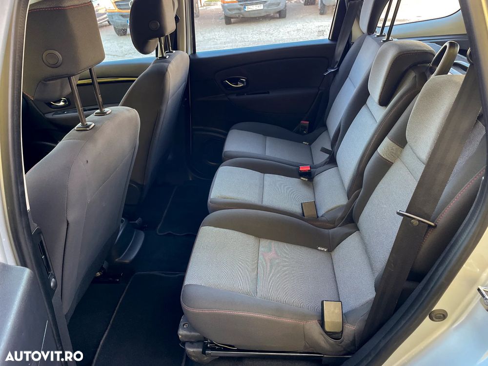 Renault Grand Scenic dCi 110 FAP Dynamique - 11