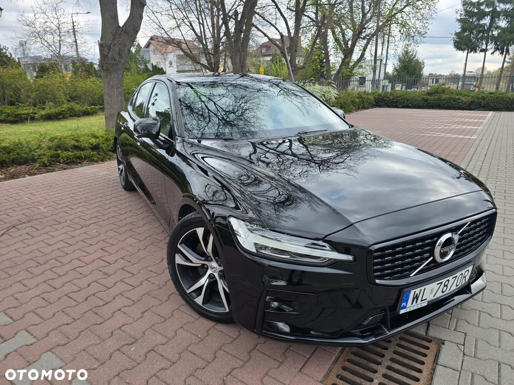 Volvo S60 B5 B AWD R-Design - 1