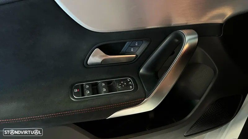 Mercedes-Benz CLA 220 d Shooting Brake AMG Line Aut. - 37