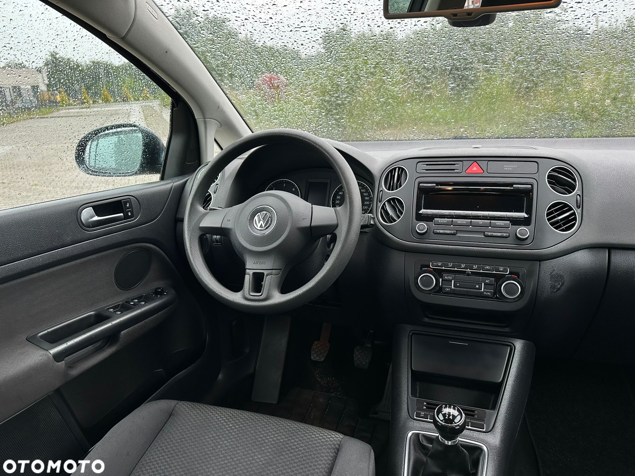 Volkswagen Golf Plus - 17