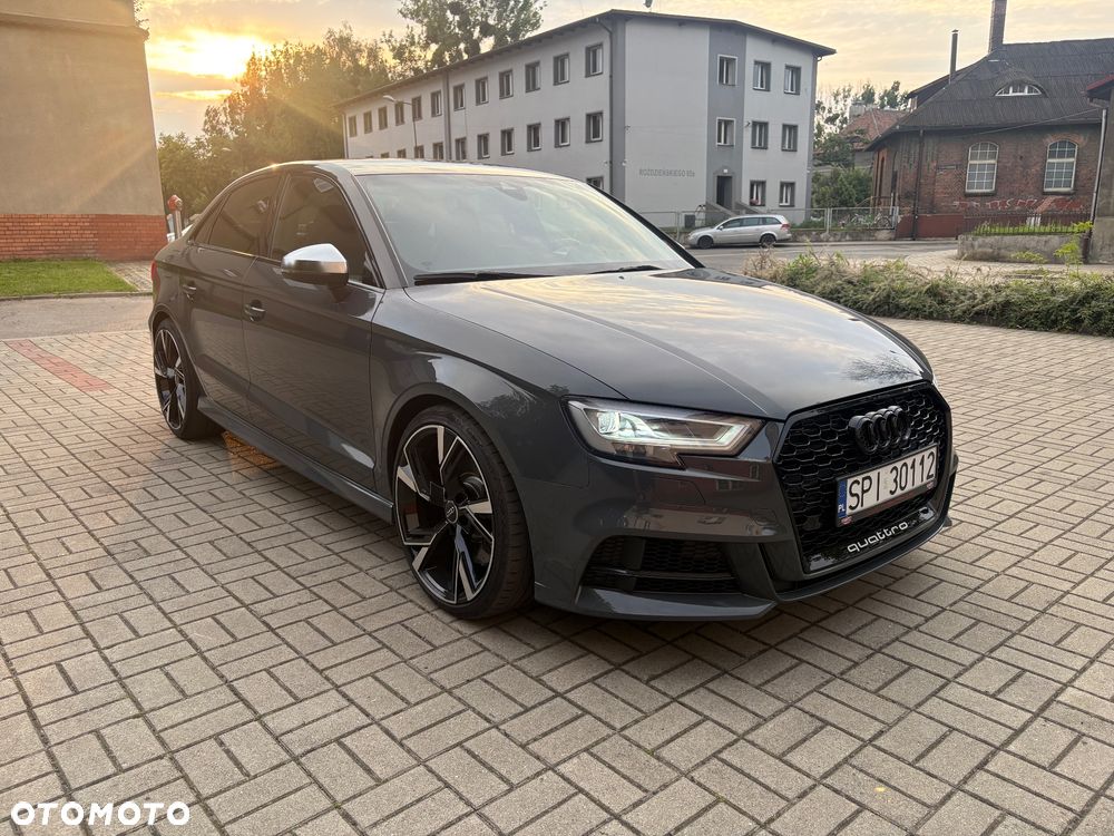 Audi S3 S tronic - 4