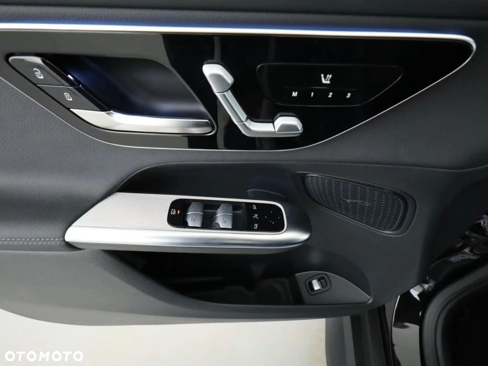 Mercedes-Benz GLC 200 d mHEV 4-Matic AMG Line - 24