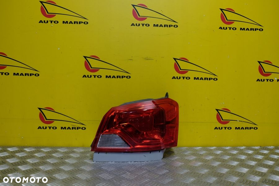 CHEVROLET IMPALA X 2014- LAMPA TYŁ PRAWA USA - 2
