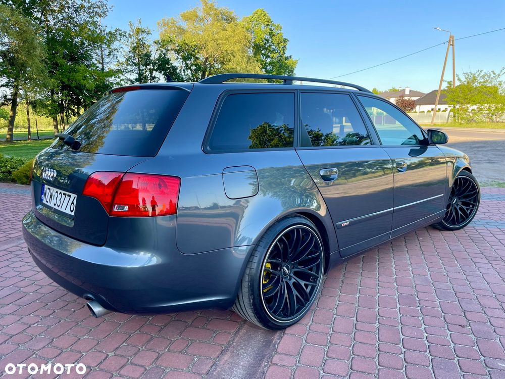 Audi A4 Avant 2.0T FSI - 9