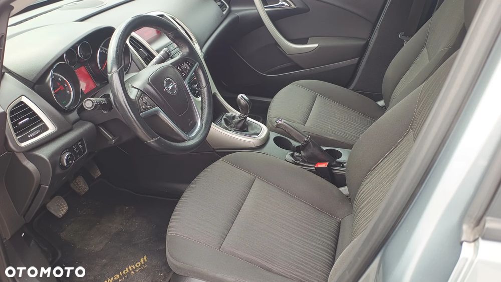 Opel Astra 1.4 T Enjoy - 25