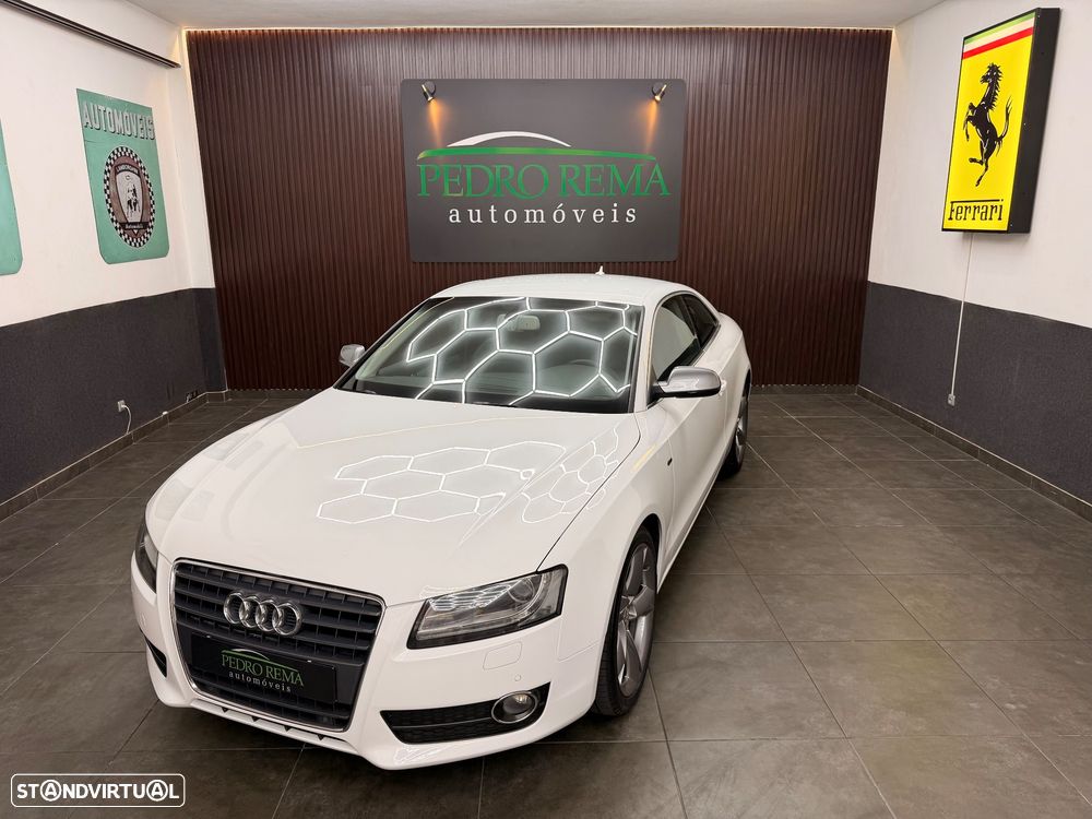 Audi A5 2010 photo 4
