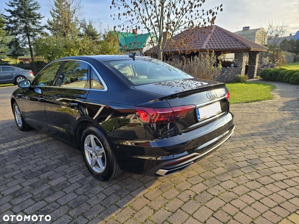 Audi A4 Limousine - 7