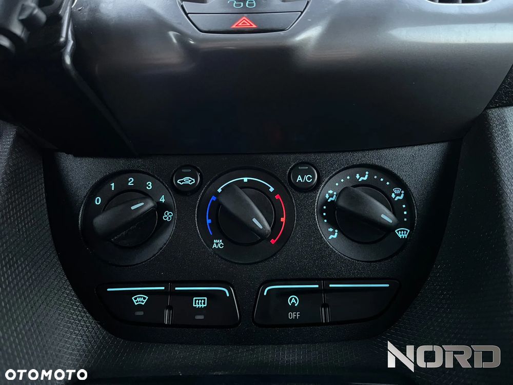 Ford Transit Connect L2 - 24