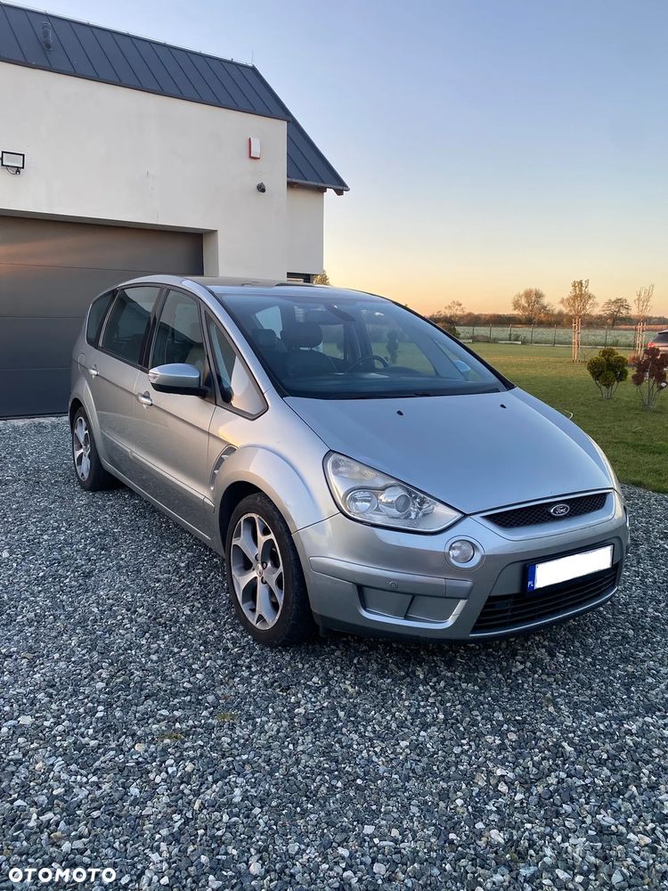 Ford S-Max 2008 photo 4