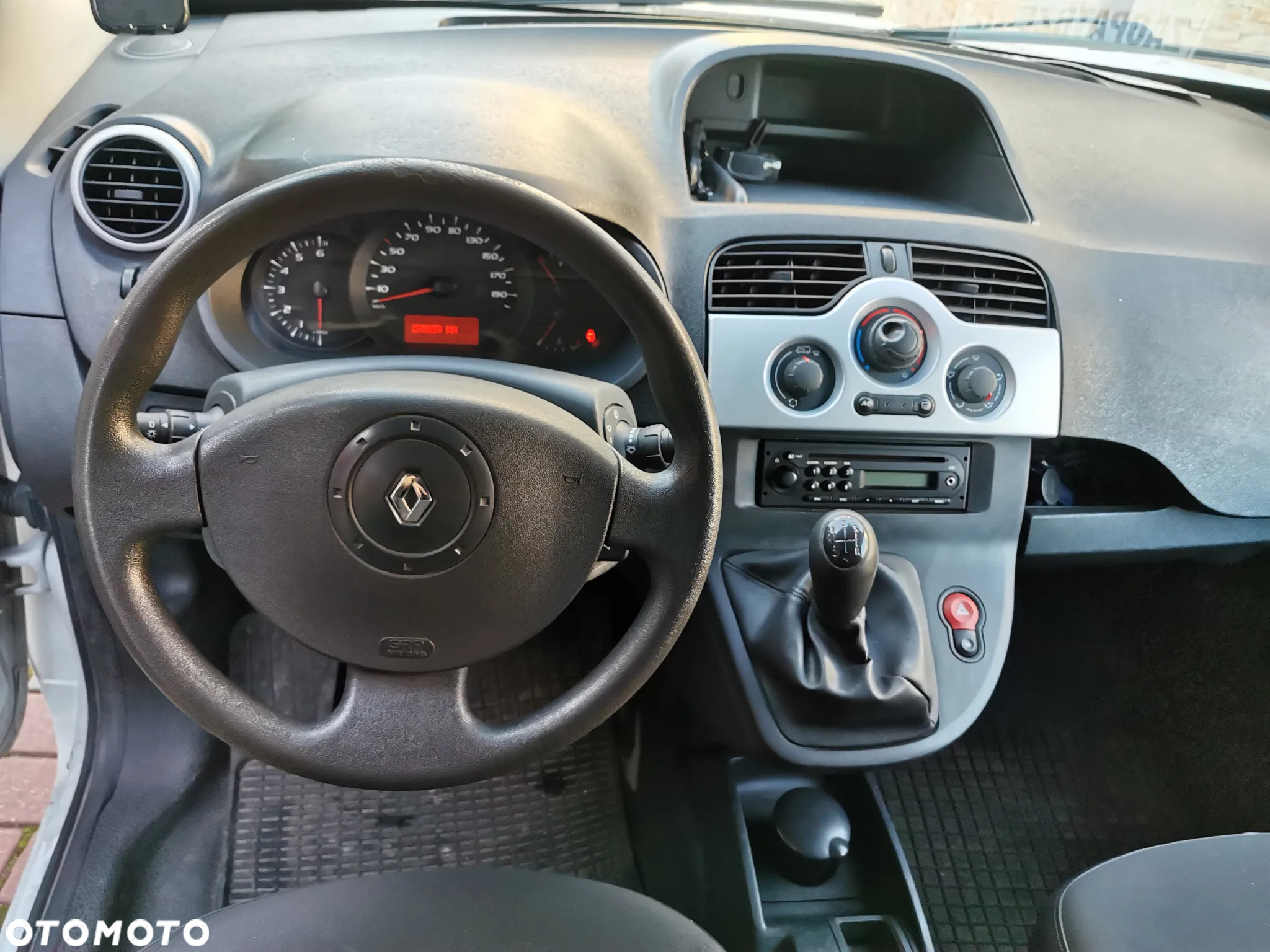 Renault KANGOO EXPRESS 1,5 DCI MAXI - 8