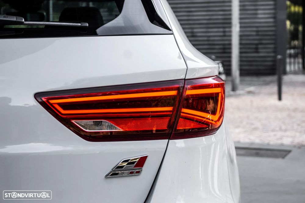 SEAT Leon ST 2.0 TSI Cupra DSG S/S - 11