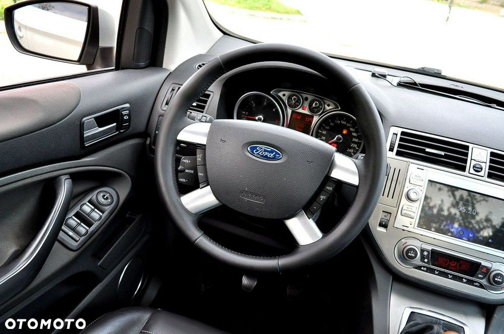 Ford Kuga 2.0 TDCi Titanium - 7