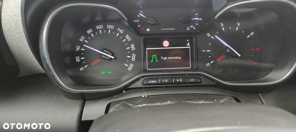 Citroën C3 Aircross PureTech 110 Stop & Start OPF SHINE - 16